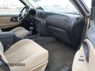 2006 Chevrolet TrailBlazer LS with VIN 1GNET16S966140461, listed as a IAAI auction lot 41453233 with 189,568 mi miles and . Bid and sale history available at DreamBid. Image 5.