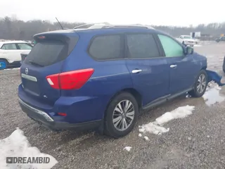 2017 Nissan Pathfinder SV with VIN 5N1DR2MN8HC634008, listed as a IAAI auction lot 41281853 with 1 mi miles. Bid and sale history available at carsss.com. Image 4.