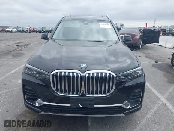2020 BMW X7 xDrive40i z VIN 5UXCW2C03L9A00546, wystawiony jako IAAI lot #42057736 z przebiegiem 65 121 mil mil oraz . Historia ofert i sprzedaży dostępna na DreamBid. Obrazek 12.