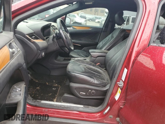 2016 Lincoln MKC Reserve with VIN 5LMTJ3DH6GUJ01325, listed as a Copart auction lot 47600105 with 94,943 mi miles and Salvage Title. Bid and sale history available at DreamBid. Image 7.
