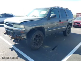 2001 Chevrolet Tahoe LS with VIN 1GNEK13T71J259468, listed as a IAAI auction lot 41876527 with 1 mi miles. Bid and sale history available at carsss.com. Image 2.
