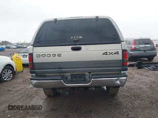 2000 Dodge Ram 2500 with VIN 1B7KF23W0YJ126951, listed as a IAAI auction lot 41802970 with 179,644 mi miles. Bid and sale history available at carsss.com. Image 16.