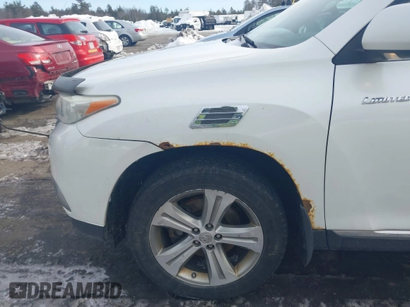 2011 Toyota Highlander Limited with VIN 5TDDK3EH5BS083808, listed as a IAAI auction lot 41559005 with 232,785 mi miles and . Bid and sale history available at DreamBid. Image 17.