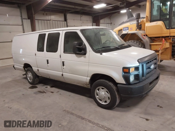 2014 Ford Econoline Cargo Commercial with VIN 1FTNS1EW9EDA68235, listed as a IAAI auction lot 41377336 with 283,651 mi miles. Bid and sale history available at carsss.com. Image 1.
