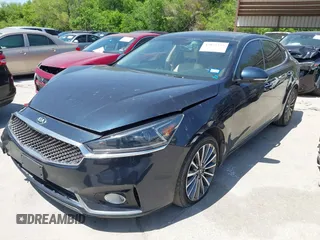 2017 Kia Cadenza Premium with VIN KNALC4J14H5041469, listed as a IAAI auction lot 42021353 with 127,081 mi miles. Bid and sale history available at carsss.com. Image 17.