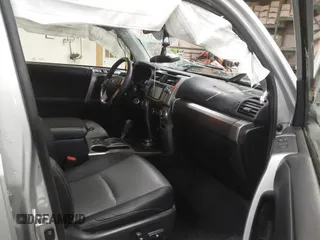 2018 Toyota 4Runner SR5 with VIN JTEBU5JR5J5501151, listed as a IAAI auction lot 41924738 with 83,505 mi miles and . Bid and sale history available at DreamBid. Image 5.
