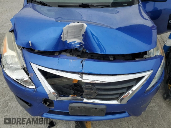 2016 Nissan Versa S z VIN 3N1CN7APXGL808455, wystawiony jako Copart lot #59929105 z przebiegiem 87 412 mil mil oraz Szkoda całkowita • Salvage title. Historia ofert i sprzedaży dostępna na DreamBid. Obrazek 11.