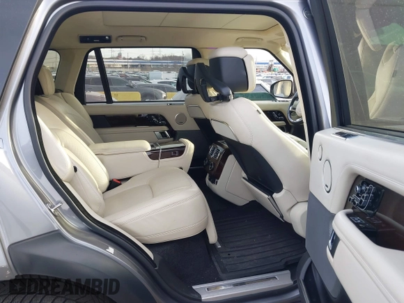 2020 Land Rover Range Rover Autobiography с VIN SALGV5SE8LA598884, выставлен на аукционе IAAI как лот 41687574 с пробегом 80 532 миль миль и . История ставок и продаж доступна на DreamBid. Изображение 8.