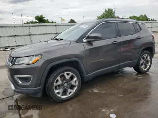 2017 Jeep Compass Limited z VIN 3C4NJDCB3HT636384, wystawiony jako Copart lot #58371165 z przebiegiem 132 274 mil mil oraz Czysty tytuł • Clean title. Historia ofert i sprzedaży dostępna na DreamBid. Obrazek 1.