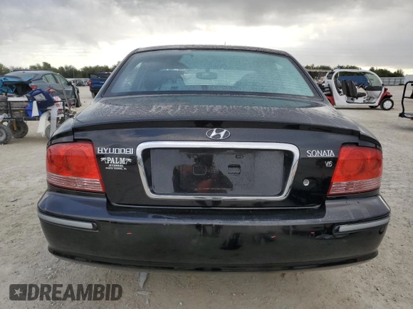 2004 Hyundai Sonata GLS with VIN KMHWF35H84A945380, listed as a Copart auction lot 85162364 with 139,584 mi miles and Salvage Title. Bid and sale history available at carsss.com. Image 6.