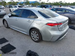 2020 Toyota Corolla LE with VIN JTDEPRAE1LJ112725, listed as a IAAI auction lot 41795210 with 114,439 mi miles. Bid and sale history available at carsss.com. Image 3.