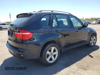 2008 BMW X5 3.0si z VIN 5UXFE43598L004647, wystawiony jako Copart lot #56308565 z przebiegiem 75 533 mil mil oraz Czysty tytuł • Clean title. Historia ofert i sprzedaży dostępna na DreamBid. Obrazek 3.