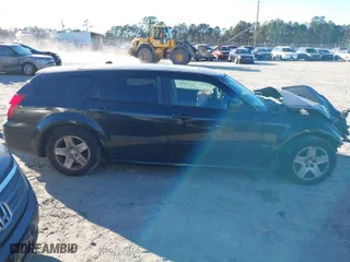 2005 Dodge Magnum SE with VIN 2D4FV48V35H581809, listed as a IAAI auction lot 41261089 with 1 mi miles. Bid and sale history available at carsss.com. Image 13.