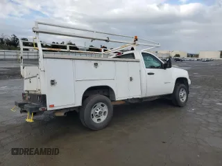 2013 GMC Sierra 1500 with VIN 1GD01ZCG6DF146248, listed as a Copart auction lot 49449585 with 124,679 mi miles and Salvage Title. Bid and sale history available at DreamBid. Image 3.