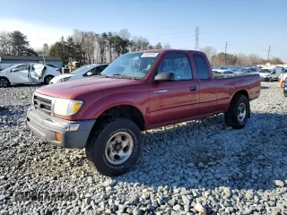 2000 Toyota Tacoma with VIN 5TEWN72NXYZ697377, listed as a Copart auction lot 46365965 with 286,446 mi miles and Salvage title. Bid and sale history available at DreamBid. Image 1.