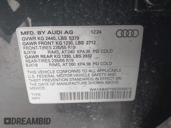 2025 Audi Q5 Premium with VIN WA1ABAFY9S2045618, listed as a IAAI auction lot 42279469 with 3,024 mi miles and . Bid and sale history available at DreamBid. Image 9.