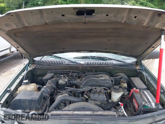 2004 Ford Explorer Eddie Bauer с VIN 1FMZU64K24UB46811, выставлен на аукционе IAAI как лот 42341907 с пробегом 188 164 миль миль и . История ставок и продаж доступна на DreamBid. Изображение 10.