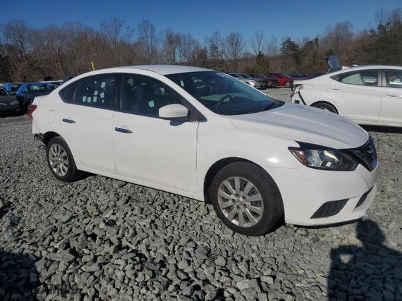 2018 Nissan Sentra S with VIN 3N1AB7AP1JY325110, listed as a Copart auction lot 42028535 with 213,501 mi miles and Salvage Title. Bid and sale history available at carsss.com. Image 4.