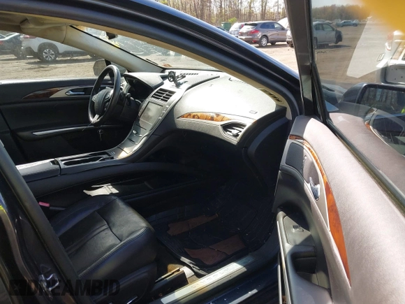 2013 Lincoln MKZ z VIN 3LN6L2G95DR808850, wystawiony jako IAAI lot #41980262 z przebiegiem Nie podano mil oraz . Historia ofert i sprzedaży dostępna na DreamBid. Obrazek 5.