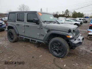 2022 Jeep Wrangler Unlimited Willys Sport with VIN 1C4HJXDM0NW256150, listed as a Copart auction lot 46171125 with 35,846 mi miles and Clean Title. Bid and sale history available at DreamBid. Image 4.