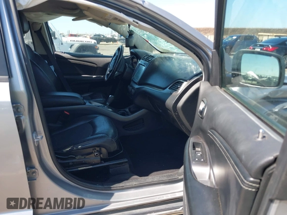 2017 Dodge Journey Crossroad Plus with VIN 3C4PDDGG2HT512726, listed as a IAAI auction lot 42522304 with 86,700 mi miles and . Bid and sale history available at DreamBid. Image 5.