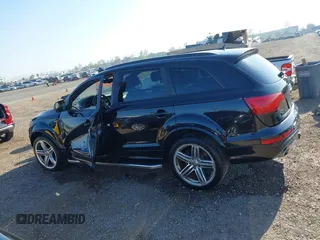 2015 Audi Q7 3.0L TDI Prestige with VIN WA1WMAFE2FD022262, listed as a IAAI auction lot 41969144 with 271,507 mi miles. Bid and sale history available at carsss.com. Image 14.