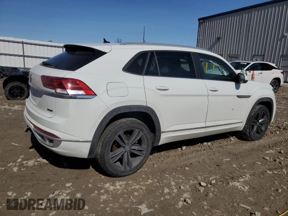 2021 Volkswagen Atlas SE with VIN 1V2RE2CAXMC209810, listed as a Copart auction lot 48430845 with 72,215 mi miles and Non repairable. Bid and sale history available at DreamBid. Image 3.