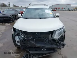 2017 Nissan Rogue SV with VIN JN8AT2MT2HW380211, listed as a IAAI auction lot 41672425 with 39,700 mi miles and . Bid and sale history available at DreamBid. Image 6.