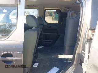 2004 Honda Element EX with VIN 5J6YH286X4L006175, listed as a IAAI auction lot 42316315 with Not provided miles and . Bid and sale history available at DreamBid. Image 8.