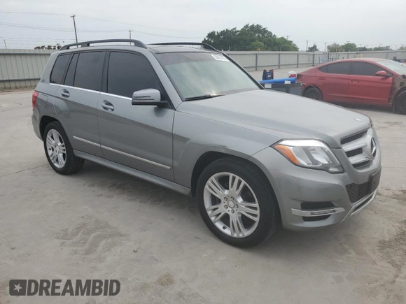2015 Mercedes-Benz GLK with VIN WDCGG8JB8FG401069, listed as a Copart auction lot 53851675 with 151,213 mi miles and Clean Title. Bid and sale history available at carsss.com. Image 4.