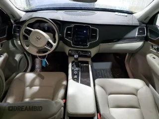 2019 Volvo XC90 Momentum with VIN YV4A22PK5K1474442, listed as a Copart auction lot 71128622 with 82,780 mi miles. Bid and sale history available at carsss.com. Image 8.
