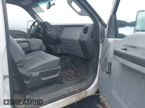 2013 Ford F-250 XL with VIN 1FTBF2A62DEA64457, listed as a IAAI auction lot 41120600 with 207,091 mi miles and . Bid and sale history available at DreamBid. Image 5.