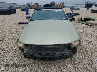 2006 Ford Mustang GT Deluxe with VIN 1ZVFT85HX65162886, listed as a Copart auction lot 50969125 with 159,526 mi miles and Salvage Title. Bid and sale history available at carsss.com. Image 5.