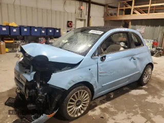 2017 FIAT 500 Lounge z VIN 3C3CFFCR5HT506208, wystawiony jako Copart lot #44834325 z przebiegiem 60 939 mil mil oraz Szkody całkowita. Historia ofert i sprzedaży dostępna na DreamBid. Obrazek 1.