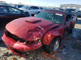 2007 Ford Mustang GT Deluxe with VIN 1ZVHT85H375293538, listed as a Copart auction lot 82388824 with 114,674 mi miles and Salvage Title. Bid and sale history available at carsss.com. Image 1.