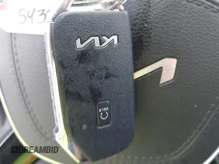 2022 Kia Telluride LX z VIN 5XYP2DHC5NG209265, wystawiony jako IAAI lot #42376957 z przebiegiem 51 615 mil mil oraz . Historia ofert i sprzedaży dostępna na DreamBid. Obrazek 11.