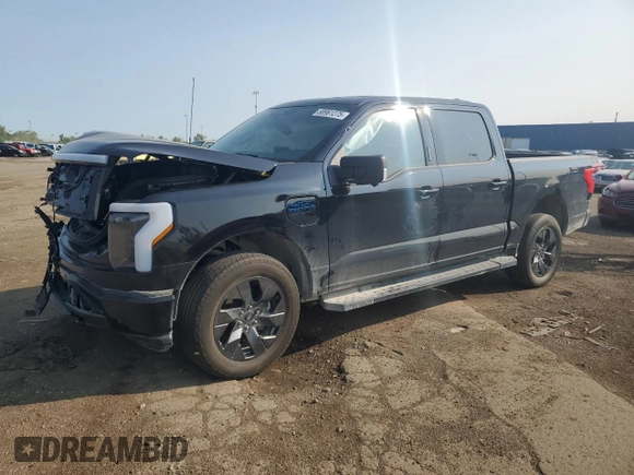 2024 Ford F-150 Lightning Flash with VIN 1FT6W3L75RWG27385, listed as a Copart auction lot 58961275 with 6,010 mi miles and Clean title. Bid and sale history available at DreamBid. Image 1.