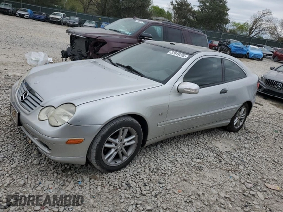 2003 Mercedes-Benz C 230 Kompressor with VIN WDBRN40J73A463100, listed as a Copart auction lot 52649185 with 150,604 mi miles and Clean title. Bid and sale history available at DreamBid. Image 1.