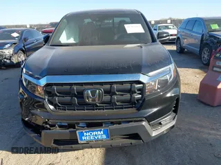 2025 Honda Ridgeline RTL z VIN 5FPYK3F57SB001319, wystawiony jako IAAI lot #41765594 z przebiegiem 1 358 mil mil oraz . Historia ofert i sprzedaży dostępna na DreamBid. Obrazek 11.