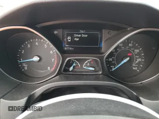 2018 Ford Focus S with VIN 1FADP3E2XJL322238, listed as a Copart auction lot 48520125 with 97,718 mi miles and Salvage Title. Bid and sale history available at carsss.com. Image 9.
