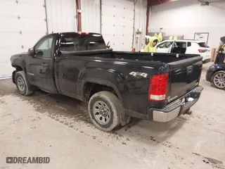 2008 GMC Sierra 1500 Work Truck with VIN 1GTEK14C88Z323391, listed as a IAAI auction lot 41729808 with 122,444 mi miles. Bid and sale history available at carsss.com. Image 3.