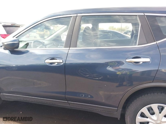 2015 Nissan Rogue S with VIN KNMAT2MV6FP553247, listed as a IAAI auction lot 41252030 with 96,330 mi miles. Bid and sale history available at carsss.com. Image 14.