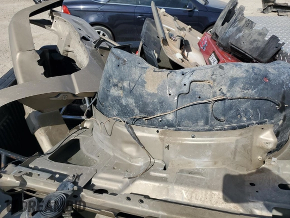 2005 Chevrolet Silverado 1500 with VIN 1GCEK19V85E114620, listed as a Copart auction lot 50715145 with 218,235 mi miles and Salvage Title. Bid and sale history available at carsss.com. Image 12.