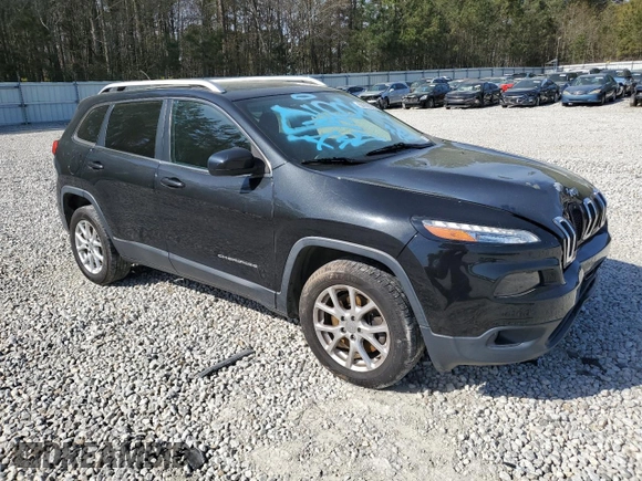 2016 Jeep Cherokee Latitude with VIN 1C4PJMCB8GW118725, listed as a Copart auction lot 50900255 with 95,109 mi miles and Salvage Title. Bid and sale history available at carsss.com. Image 4.