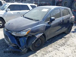 2018 Chevrolet Trax LS with VIN 3GNCJKSB9JL150575, listed as a IAAI auction lot 41693776 with 71,483 mi miles. Bid and sale history available at carsss.com. Image 2.
