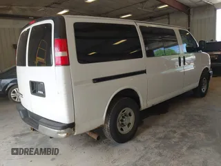 2016 Chevrolet Express Passenger LT with VIN 1GAZGMFG6G1222747, listed as a IAAI auction lot 42569502 with 191,178 mi miles and . Bid and sale history available at DreamBid. Image 4.