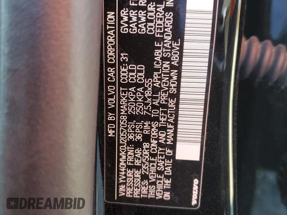 2018 Volvo V60 z VIN YV440MWK0J2057058, wystawiony jako Copart lot #53334575 z przebiegiem 82 041 mil mil oraz Szkoda całkowita • Salvage title. Historia ofert i sprzedaży dostępna na DreamBid. Obrazek 13.