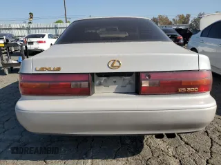 1994 Lexus ES 300 с VIN JT8GK13T1R0051202, выставлен на аукционе Copart как лот 83668264 с пробегом 165 148 миль миль и Списание • Salvage title. История ставок и продаж доступна на DreamBid. Изображение 6.