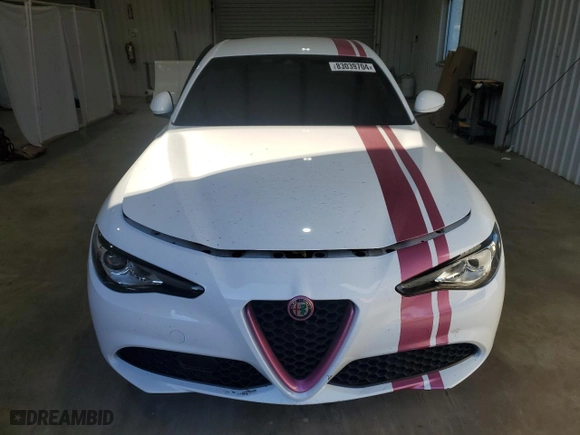 2021 Alfa Romeo Giulia with VIN ZARFAMANXM7645928, listed as a Copart auction lot 83039704 with 36,020 mi miles and Salvage Title. Bid and sale history available at carsss.com. Image 5.