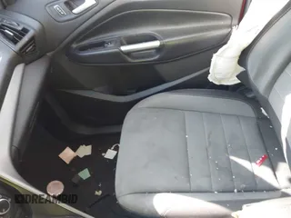 2015 Ford Escape SE with VIN 1FMCU9G90FUA11152, listed as a IAAI auction lot 40277949 with 182,450 mi miles. Bid and sale history available at carsss.com. Image 5.